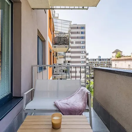 Premium With Balcony And Parking Apartmán *