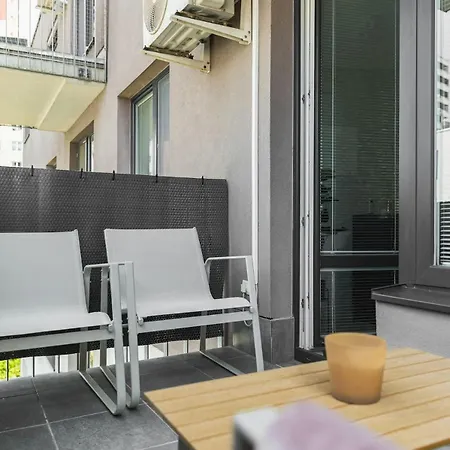 Premium With Balcony And Parking * Bratislava