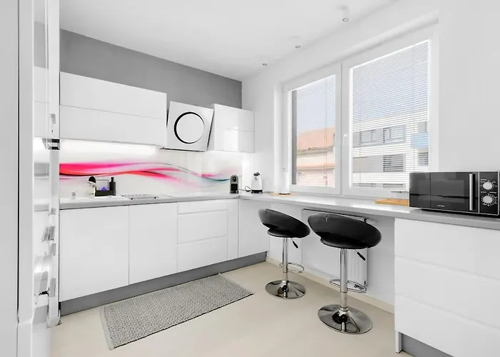 Premium With Balcony And Parking 아파트