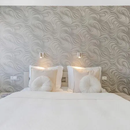 Premium With Balcony And Parking Appartement *